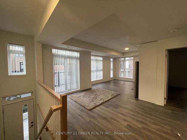 206 - 140 Canon Jackson Dr, Townhouse with 3 bedrooms, 3 bathrooms and 1 parking in Toronto ON | Image 22