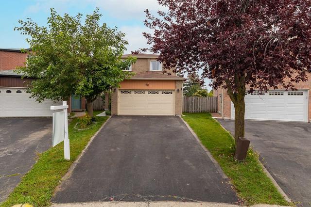 70 Lavron Crt, House attached with 3 bedrooms, 3 bathrooms and 4 parking in Markham ON | Image 1