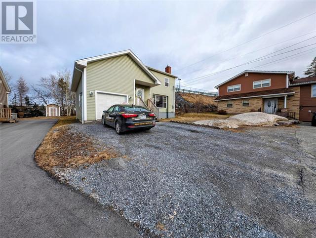 9 Dorchester Avenue, House detached with 3 bedrooms, 2 bathrooms and null parking in Corner Brook NL | Image 2