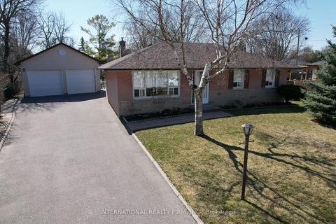 9 Vipond Rd, Whitby, ON, L1M1B3 | Card Image