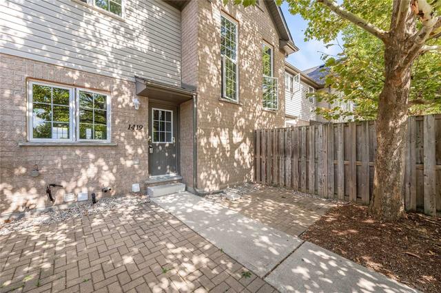 1419 Gordon St, Townhouse with 3 bedrooms, 3 bathrooms and 1 parking in Guelph ON | Image 32