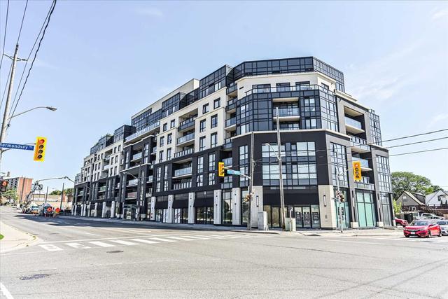 423 - 1401 O'connor Dr, Condo with 1 bedrooms, 2 bathrooms and 1 parking in Toronto ON | Image 1