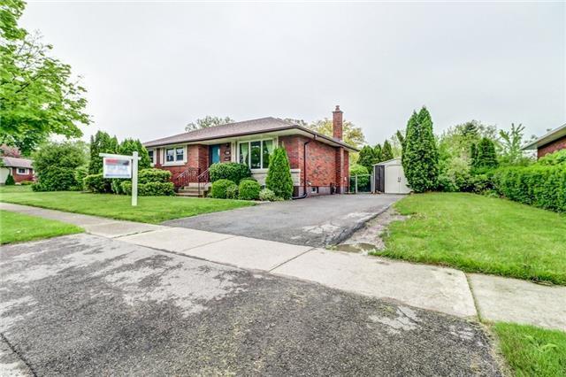 136 Glen Morris Dr, House detached with 3 bedrooms, 2 bathrooms and 1 parking in St. Catharines ON | Image 2