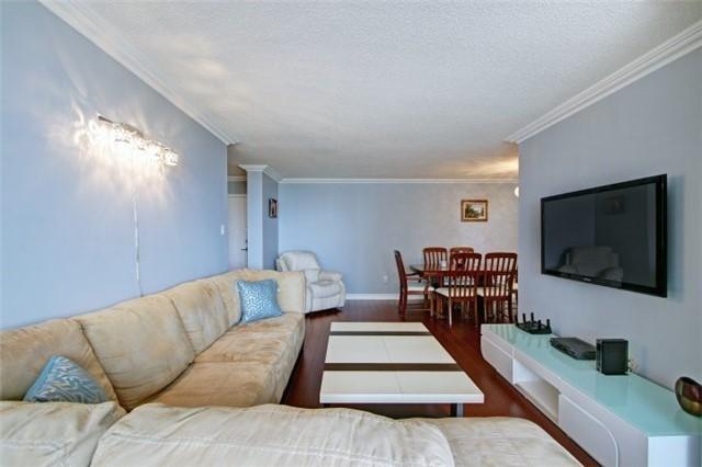 1104 - 80 Antibes Dr, Condo with 2 bedrooms, 1 bathrooms and 1 parking in Toronto ON | Image 13