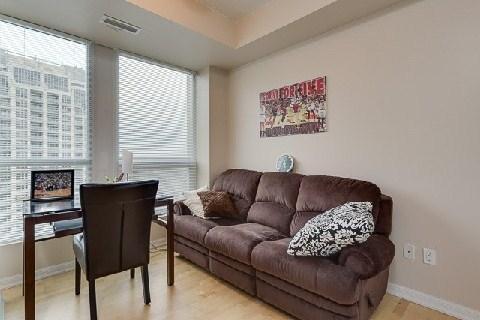 2002 - 628 Fleet St, Condo with 2 bedrooms, 2 bathrooms and 1 parking in Toronto ON | Image 9