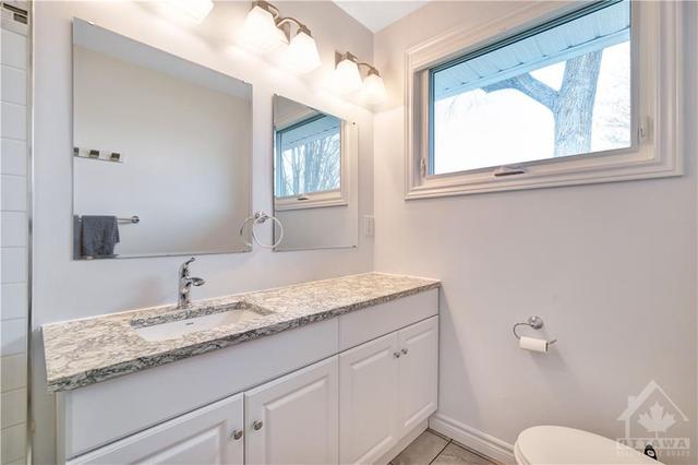 2157 Monson Crescent, House detached with 3 bedrooms, 3 bathrooms and 2 parking in Ottawa ON | Image 18