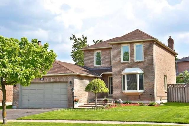 31 Norfolk Ave, House detached with 3 bedrooms, 4 bathrooms and 4 parking in Brampton ON | Image 1