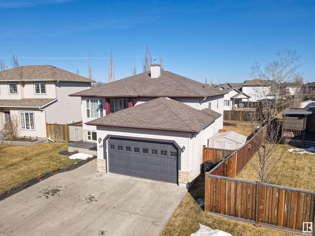 10 Huntington Cr, House detached with 4 bedrooms, 3 bathrooms and 5 parking in Spruce Grove AB | Image 2