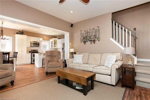 39 Pleasant View Dr, House detached with 3 bedrooms, 3 bathrooms and 2 parking in Kawartha Lakes ON | Image 14
