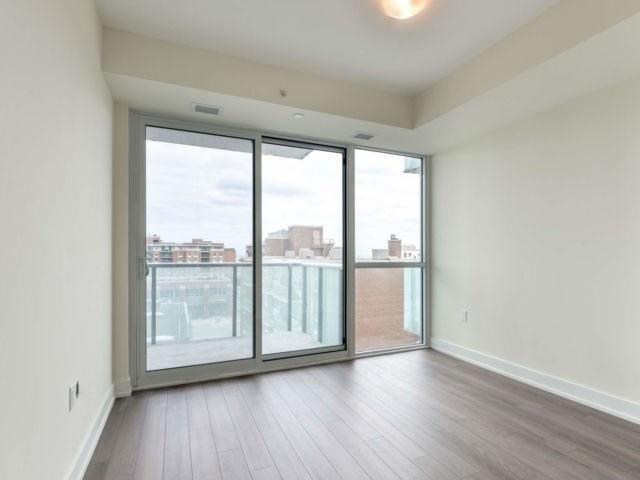 404 - 8 Ann St, Condo with 1 bedrooms, 2 bathrooms and 1 parking in Mississauga ON | Image 8
