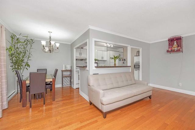 206 - 1660 Bloor St, Condo with 3 bedrooms, 2 bathrooms and 1 parking in Mississauga ON | Image 7