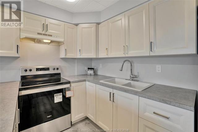 6257 Thornberry, Condo with 2 bedrooms, 1 bathrooms and null parking in Windsor ON | Image 11