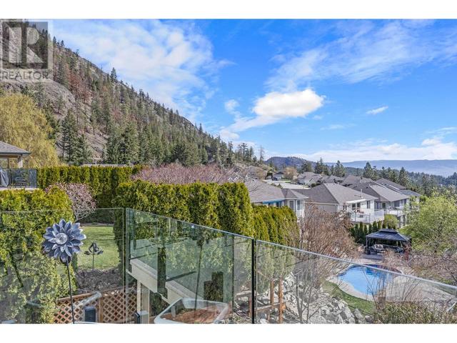 2264 Shannon Hills Drive, House detached with 3 bedrooms, 3 bathrooms and 4 parking in West Kelowna BC | Image 16