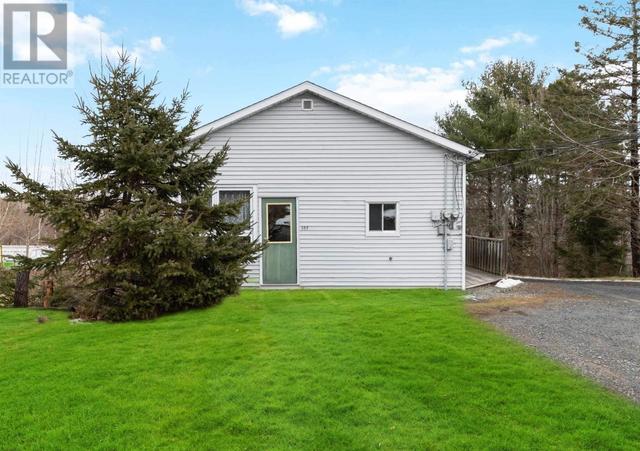66 Maple Avenue, House other with 0 bedrooms, 0 bathrooms and null parking in Lunenburg NS | Image 6