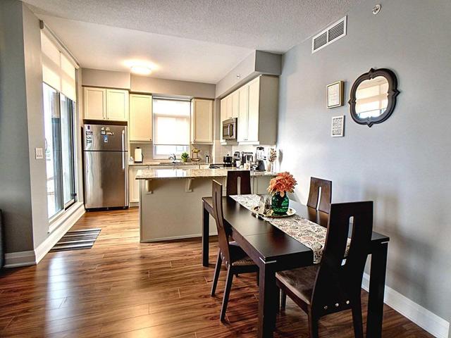 403 - 24 Woodstream Blvd, Condo with 2 bedrooms, 2 bathrooms and 1 parking in Vaughan ON | Image 3