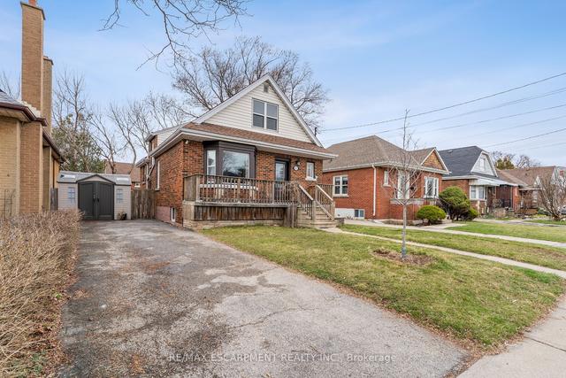52 East 36th St, House detached with 3 bedrooms, 2 bathrooms and 2 parking in Hamilton ON | Image 33