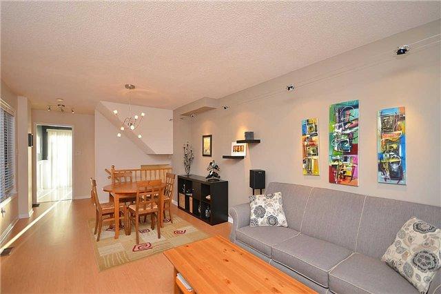 8 - 3895 Doug Leavens Blvd, Townhouse with 2 bedrooms, 1 bathrooms and 1 parking in Mississauga ON | Image 4