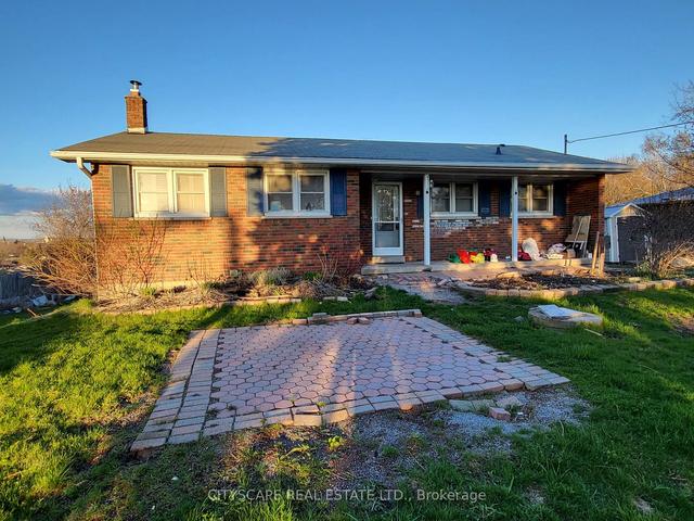 1645 Bowmanville Ave, House detached with 3 bedrooms, 1 bathrooms and 6 parking in Clarington ON | Image 1