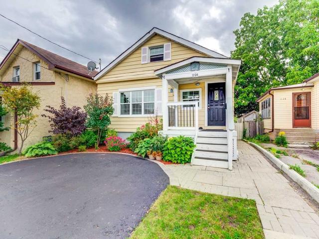 228 Verdun Rd, House detached with 2 bedrooms, 2 bathrooms and 2 parking in Oshawa ON | Image 21