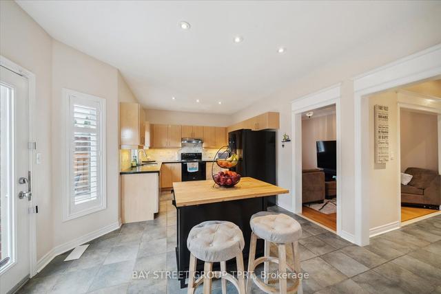 123 Canyon Hill Ave, House detached with 4 bedrooms, 4 bathrooms and 4 parking in Richmond Hill ON | Image 35