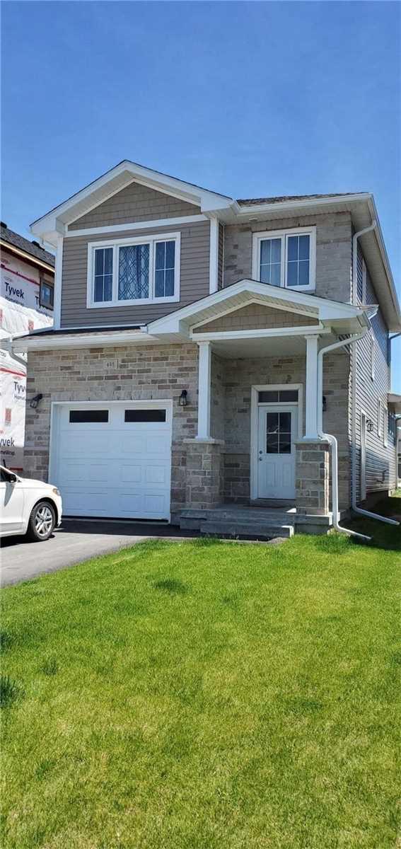 498 Beth Cres, House detached with 3 bedrooms, 3 bathrooms and 3 parking in Kingston ON | Image 2