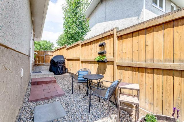 5028 North Haven Drive Nw, Home with 4 bedrooms, 2 bathrooms and 2 parking in Calgary AB | Image 34