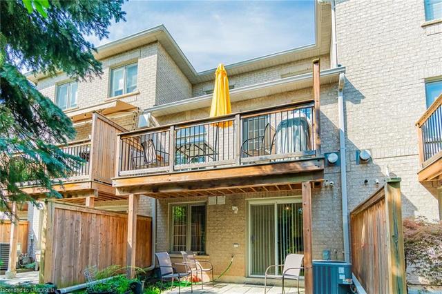 15 - 2250 Rockingham Drive, House attached with 3 bedrooms, 3 bathrooms and 2 parking in Oakville ON | Image 22