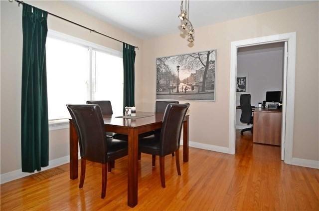 32 Joseph St, House detached with 3 bedrooms, 2 bathrooms and 3 parking in Markham ON | Image 7