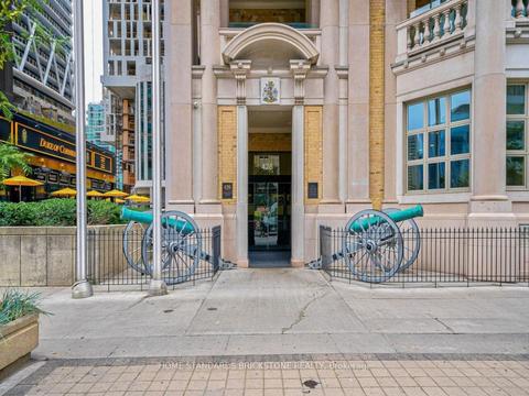 3306 - 426 University Ave, Condo with 1 bedrooms, 1 bathrooms and 0 parking in Toronto ON | Card Image