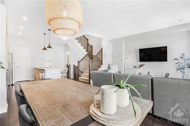 516 Stadacone Row, House attached with 2 bedrooms, 3 bathrooms and 3 parking in Ottawa ON | Image 16
