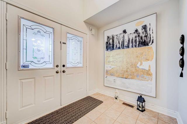 3243 Ridgeleigh Hts, House attached with 3 bedrooms, 4 bathrooms and 3 parking in Mississauga ON | Image 34