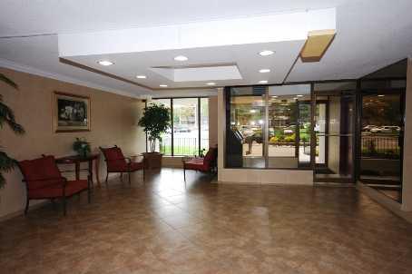 101 - 4 Kings Cross Rd, Condo with 2 bedrooms, 2 bathrooms and 1 parking in Brampton ON | Image 8
