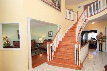 54 Freeston Cres, House detached with 4 bedrooms, 5 bathrooms and 4 parking in Ajax ON | Image 2