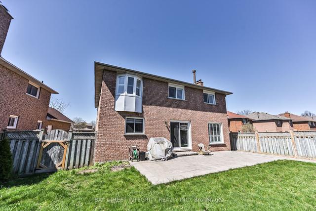 519 Veale Pl, House detached with 4 bedrooms, 6 bathrooms and 7 parking in Newmarket ON | Image 35