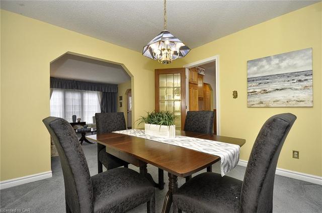 174 Grand Ridge Drive, House detached with 3 bedrooms, 2 bathrooms and 4 parking in Cambridge ON | Image 12