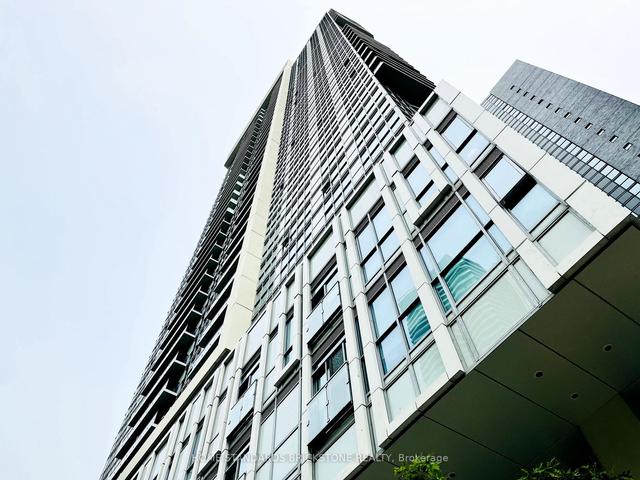 3111 - 77 Mutual St, Condo with 1 bedrooms, 1 bathrooms and 0 parking in Toronto ON | Image 1