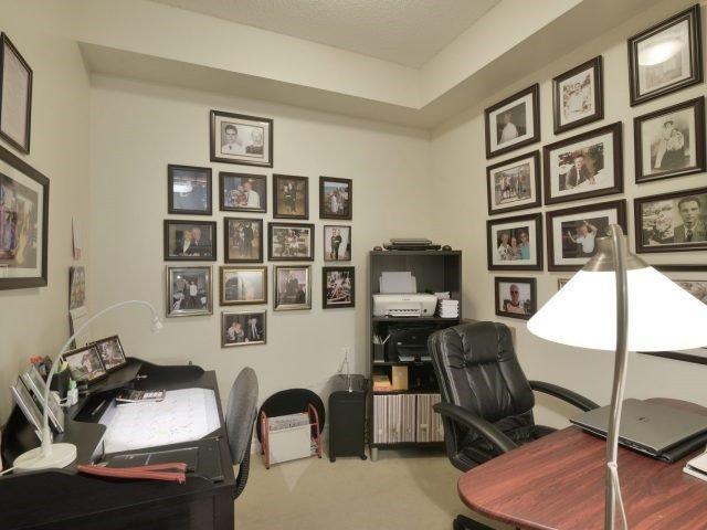 1003 - 810 Scollard Crt, Condo with 1 bedrooms, 1 bathrooms and 1 parking in Mississauga ON | Image 10