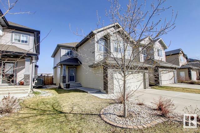 595 Albany Wy Nw Nw, House detached with 4 bedrooms, 3 bathrooms and null parking in Edmonton AB | Card Image