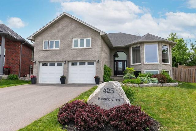 425 Bianco Cres, House detached with 3 bedrooms, 3 bathrooms and 4 parking in Peterborough ON | Image 1