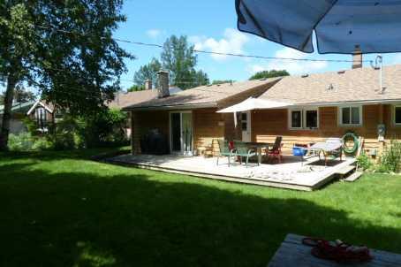70 Bythia St, House detached with 3 bedrooms, 3 bathrooms and 4 parking in Orangeville ON | Image 2