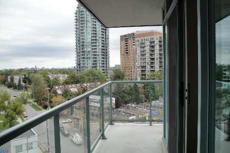 702 - 5500 Yonge St, Condo with 2 bedrooms, 2 bathrooms and 1 parking in Toronto ON | Image 3