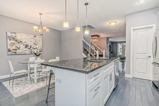 604 38 Street Sw, Home with 3 bedrooms, 2 bathrooms and 4 parking in Calgary AB | Image 7