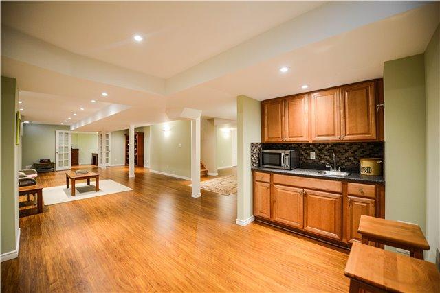 37 Calliandra Tr, Condo with 2 bedrooms, 3 bathrooms and 2 parking in Brampton ON | Image 16