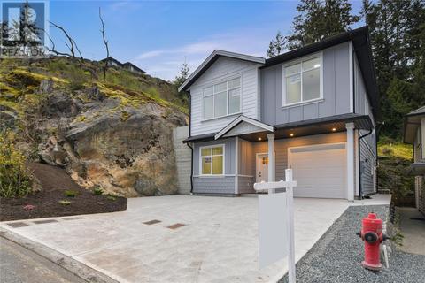 2104 Longspur Dr, House detached with 5 bedrooms, 3 bathrooms and 3 parking in Langford BC | Card Image