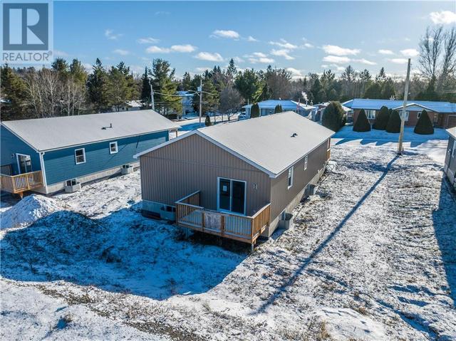148 Patricia Street, House detached with 3 bedrooms, 2 bathrooms and null parking in Greater Sudbury ON | Image 4