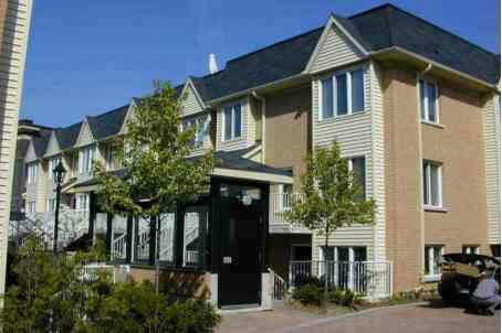 th 95 - 208 Niagara St, Townhouse with 1 bedrooms, 1 bathrooms and null parking in Toronto ON | Image 1