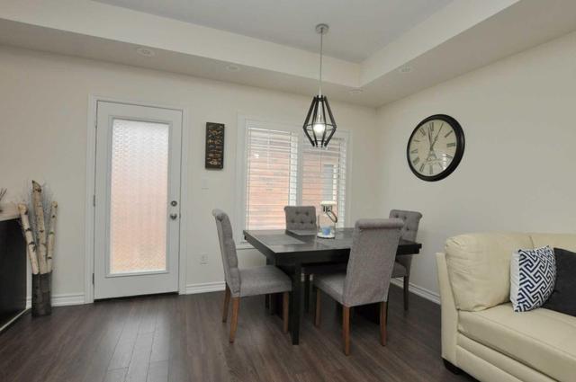 4302 - 2420 Baronwood Dr, Townhouse with 2 bedrooms, 3 bathrooms and 1 parking in Oakville ON | Image 6