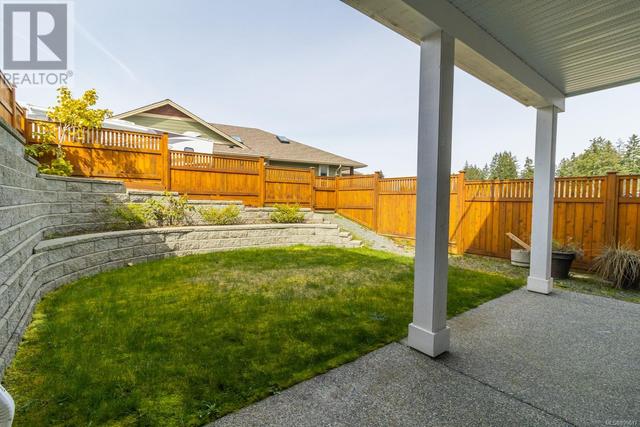 5812 Linyard Rd, House detached with 3 bedrooms, 3 bathrooms and null parking in Nanaimo BC | Image 27