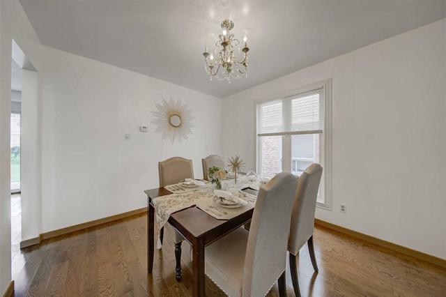6 Campania Cres, House detached with 3 bedrooms, 3 bathrooms and 3 parking in Toronto ON | Image 3