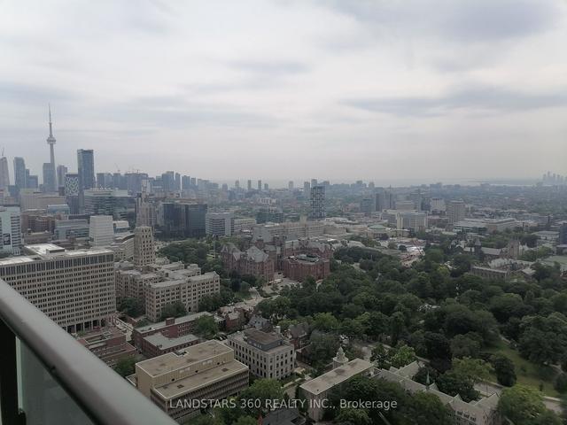 3907 - 1080 Bay St W, Condo with 0 bedrooms, 1 bathrooms and 0 parking in Toronto ON | Image 6